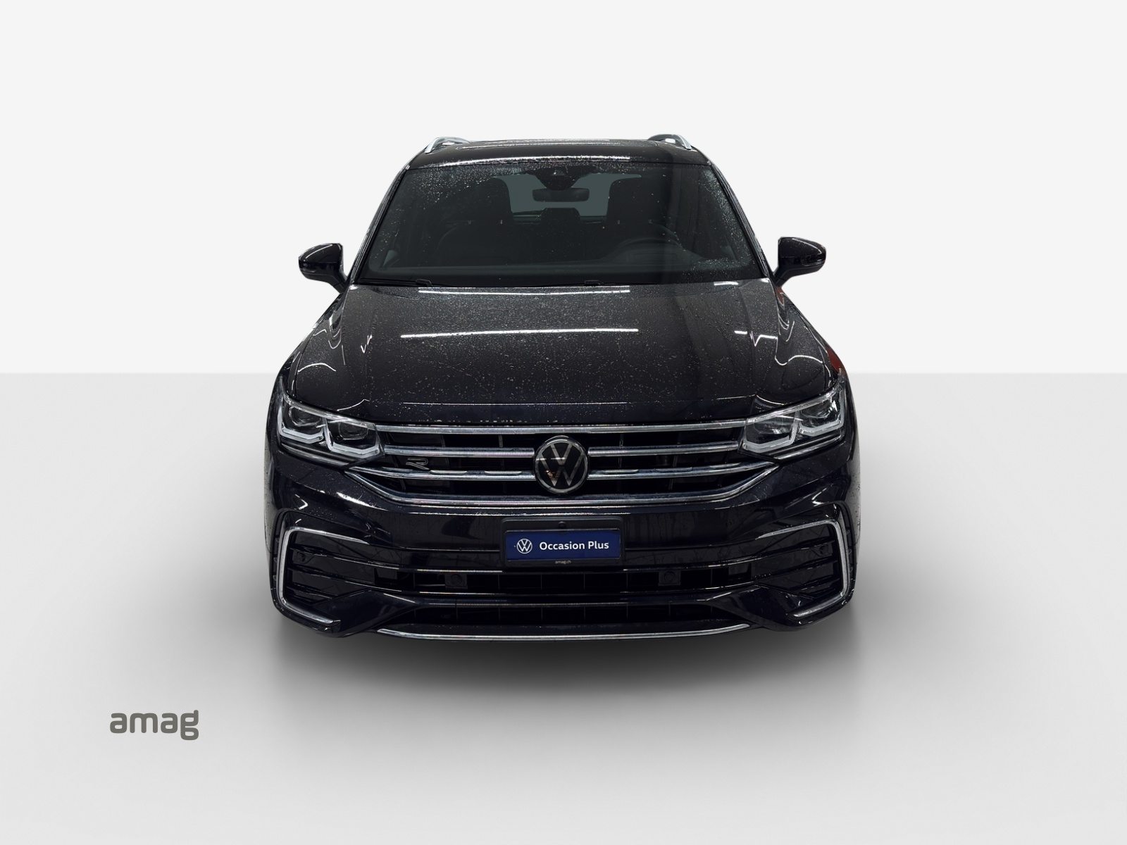 VW Tiguan R-Line, Full-Hybrid Petrol/Electric, Second hand / Used, Automatic - 7