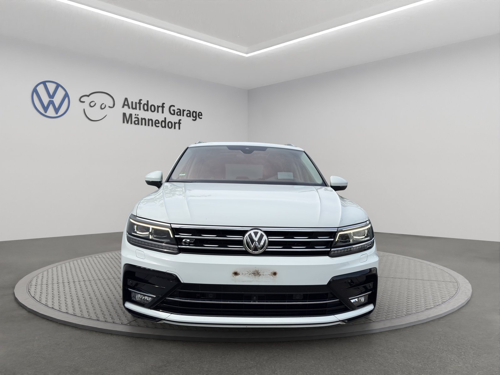 VW Tiguan 2.0TSI Highline 4Motion DSG, Essence, Occasion / Utilisé, Automatique - 2