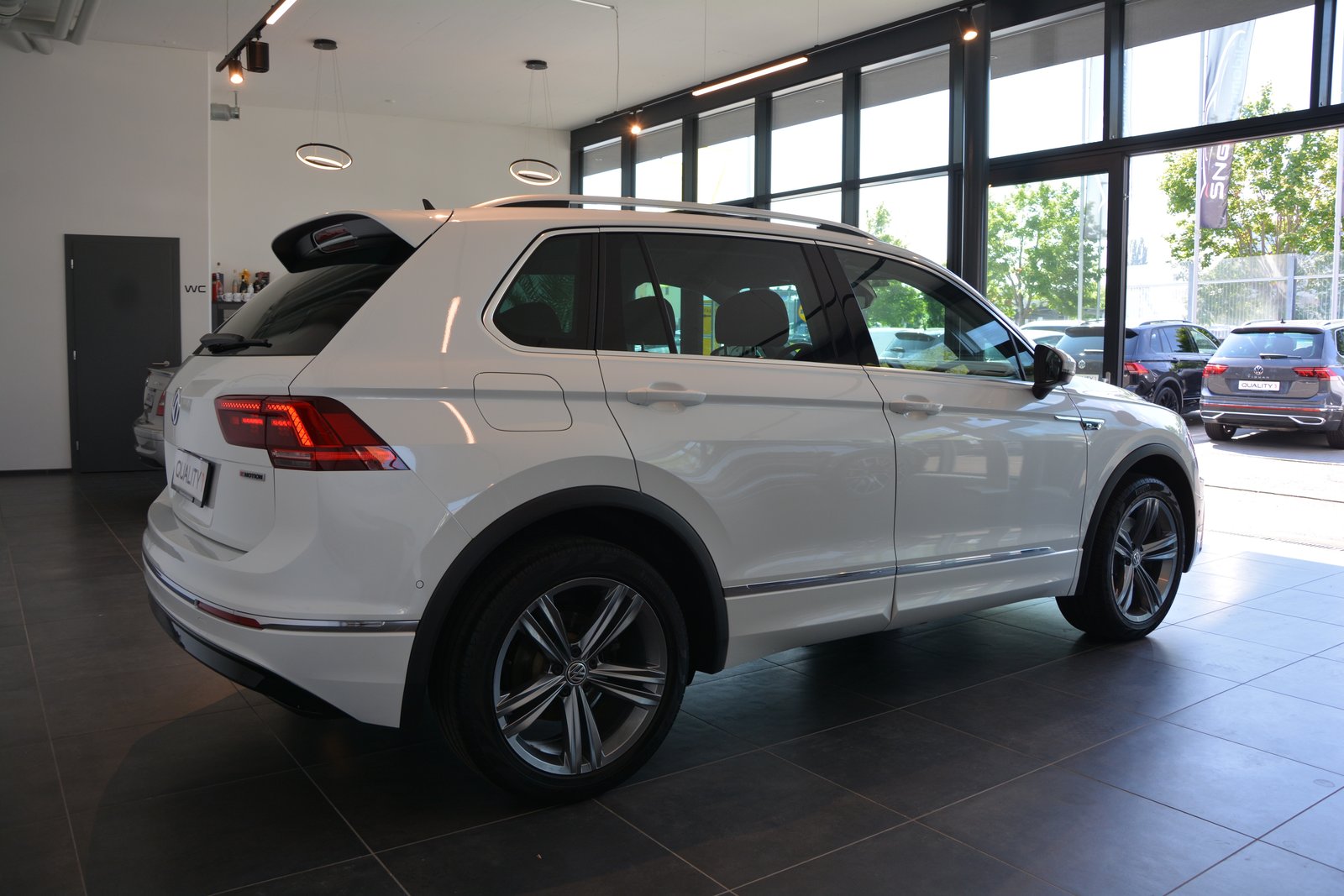 VW Tiguan 2.0TSI Highline 4Motion DSG R-Line, Benzina, Occasioni / Usate, Automatico - 6