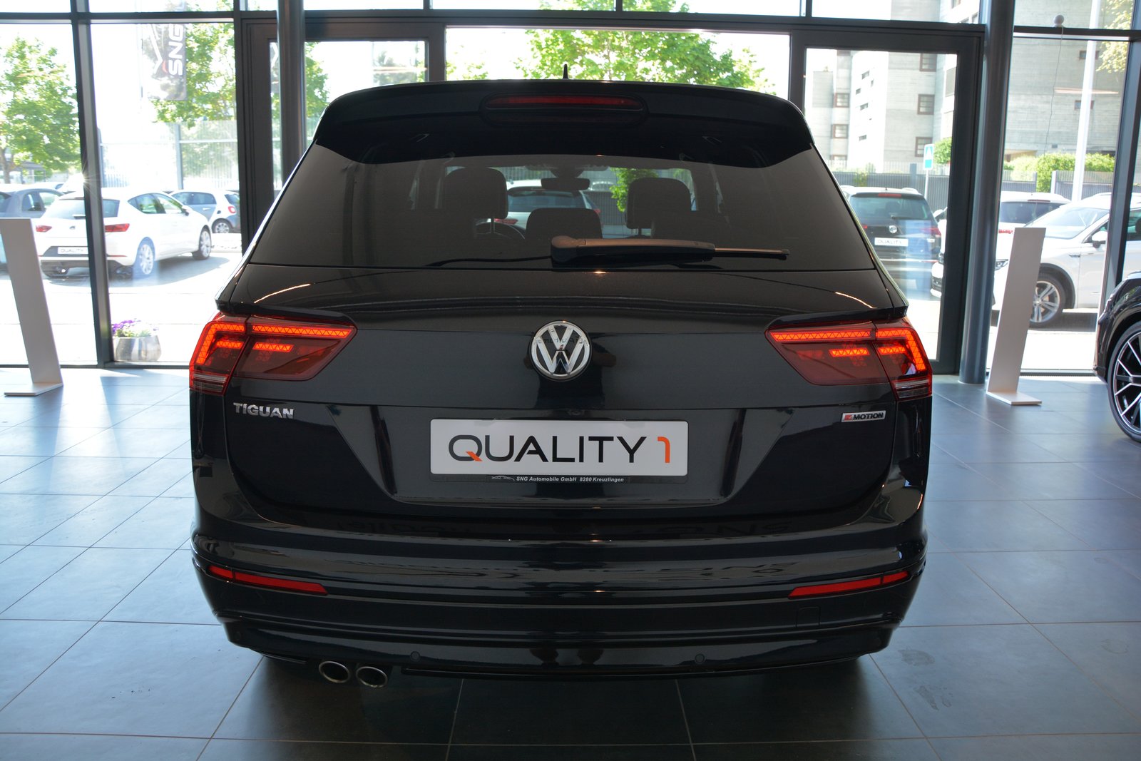 VW Tiguan 2.0 TDI SCR Highline 4Motion DSG R-Line, Diesel, Occasion / Gebraucht, Automatik - 5