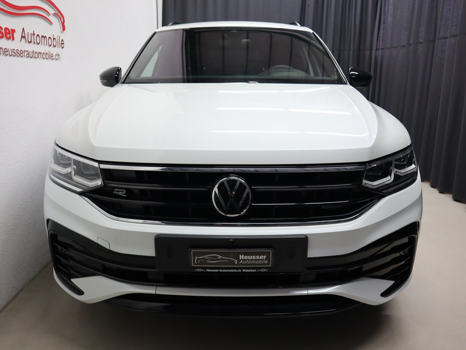 VW Tiguan Allspace 2.0 TSI 4Motion DSG - R-Line - Black Styl, Petrol, Second hand / Used, Automatic - 7
