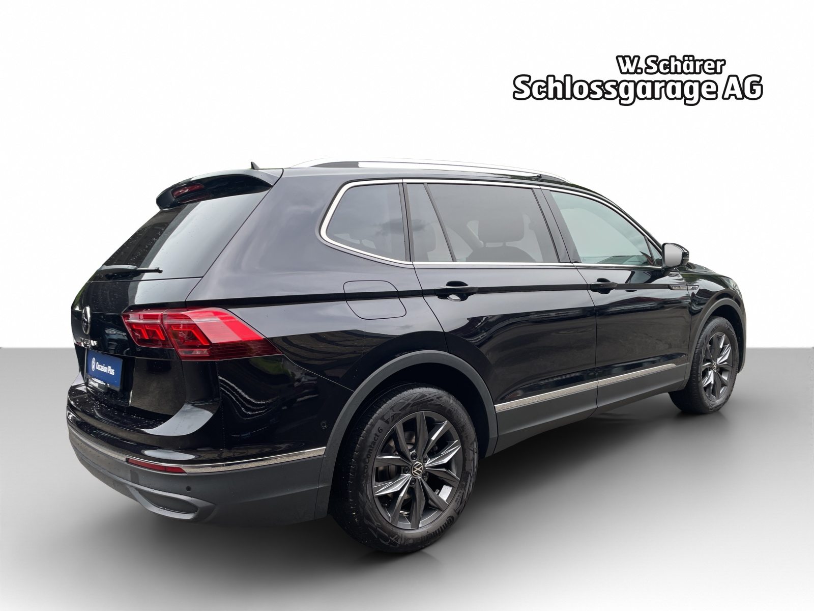 VW Tiguan Allspace Life, Petrol, Second hand / Used, Automatic - 5