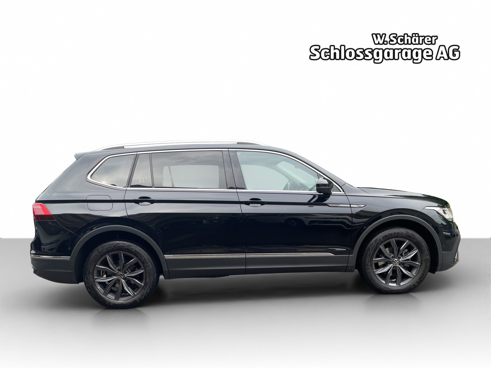 VW Tiguan Allspace Life, Petrol, Second hand / Used, Automatic - 6