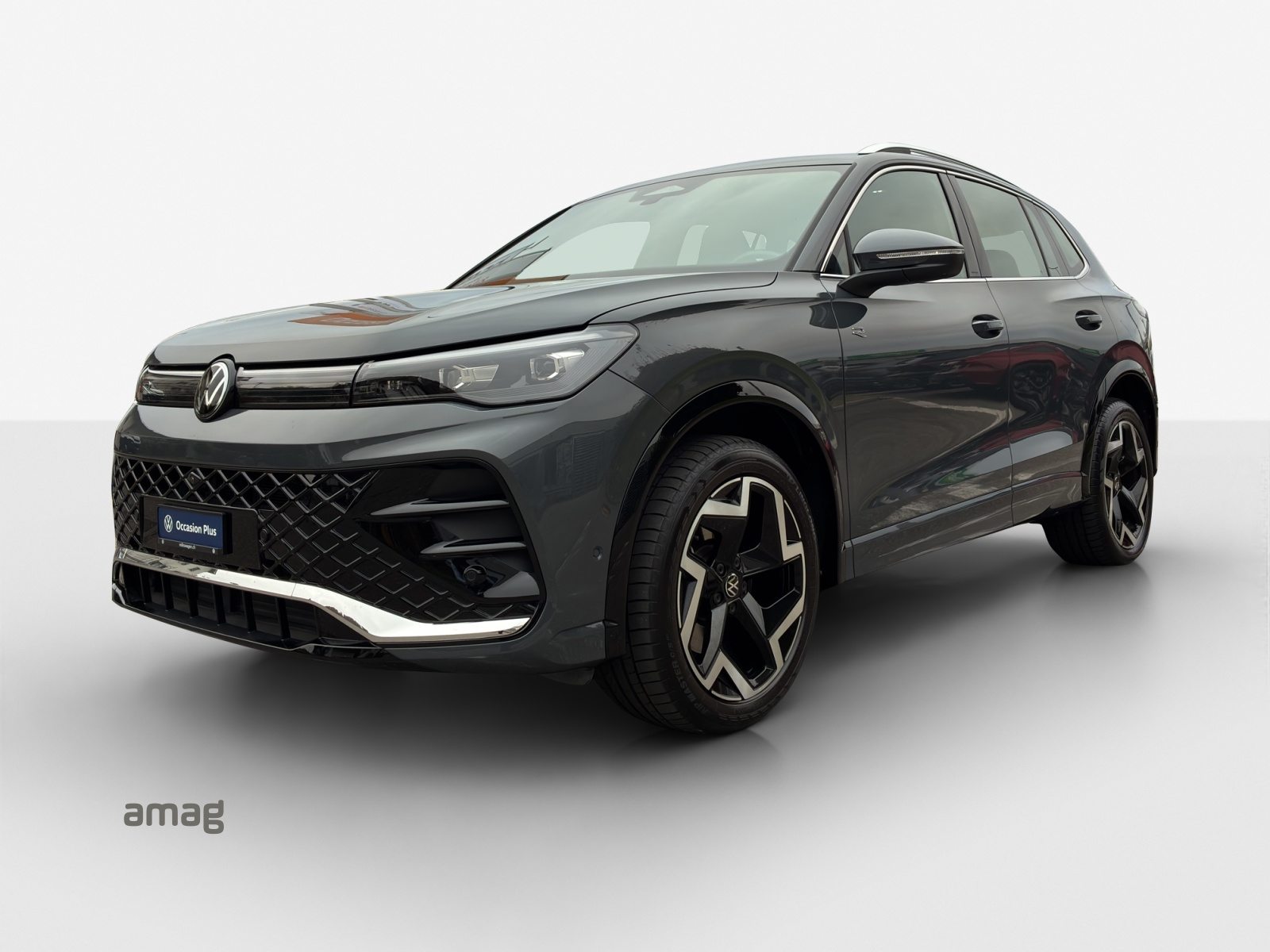 VW Tiguan R-Line