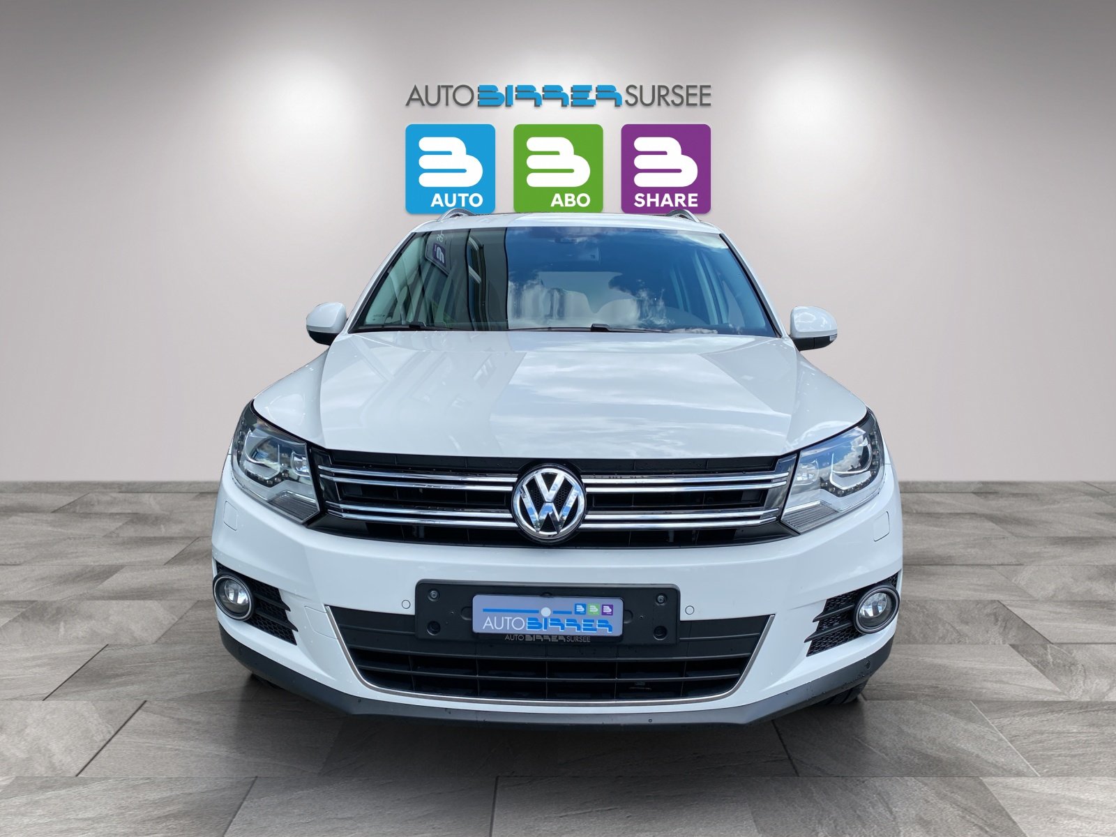 VW Tiguan 2.0 TSI 180 Sport & Style DSG, Benzina, Occasioni / Usate, Automatico - 2