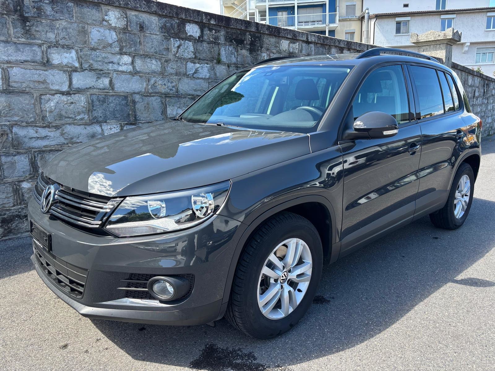 VW Tiguan 1.4 TSI BlueMotion Start 4x2, Essence, Occasion / Utilisé, Manuelle - 2