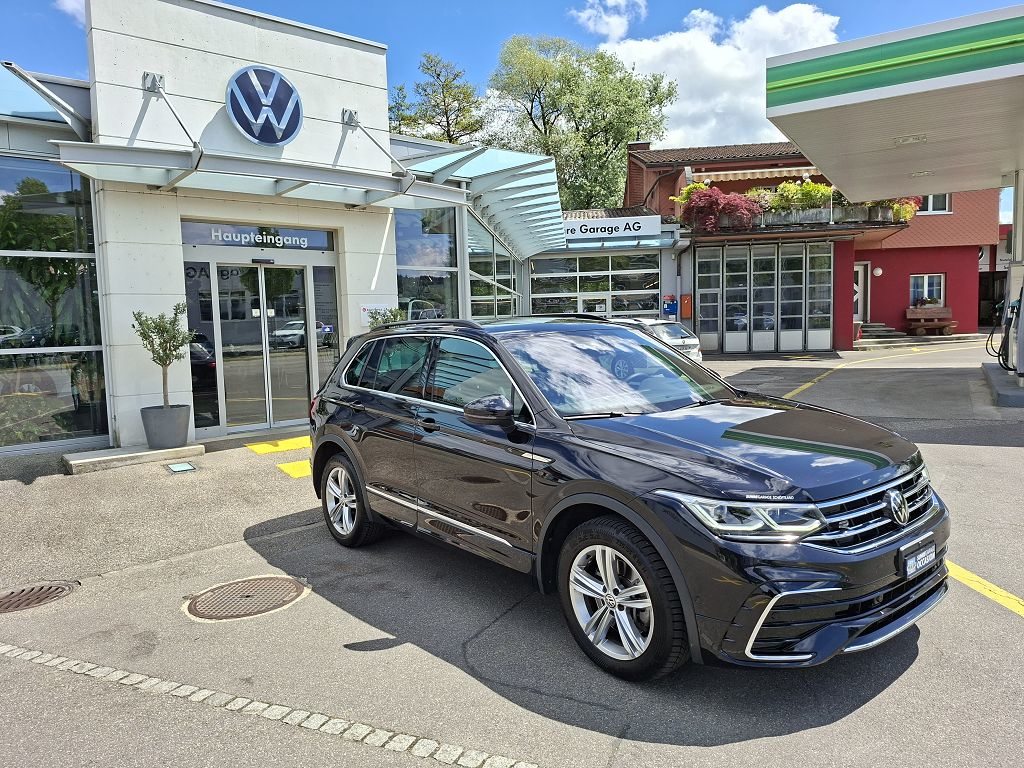 VW Tiguan R-Line