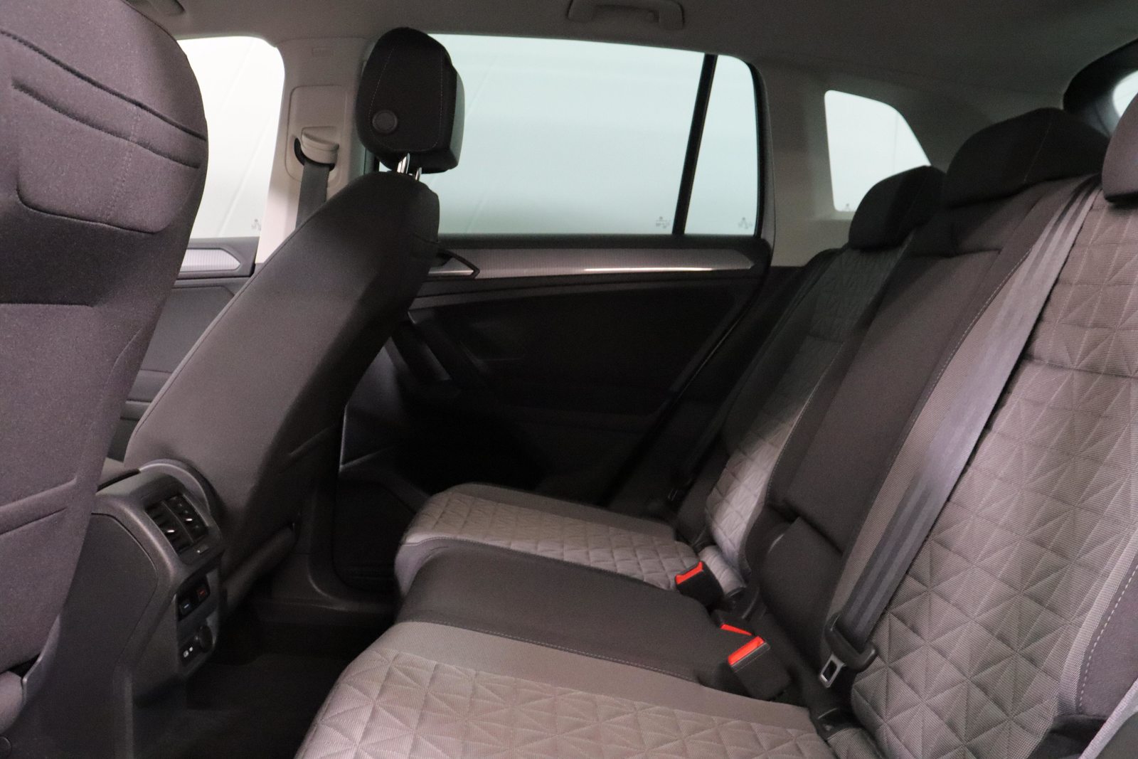 VW Tiguan 2.0 TSI Life 4Motion DSG, Essence, Occasion / Utilisé, Automatique - 4