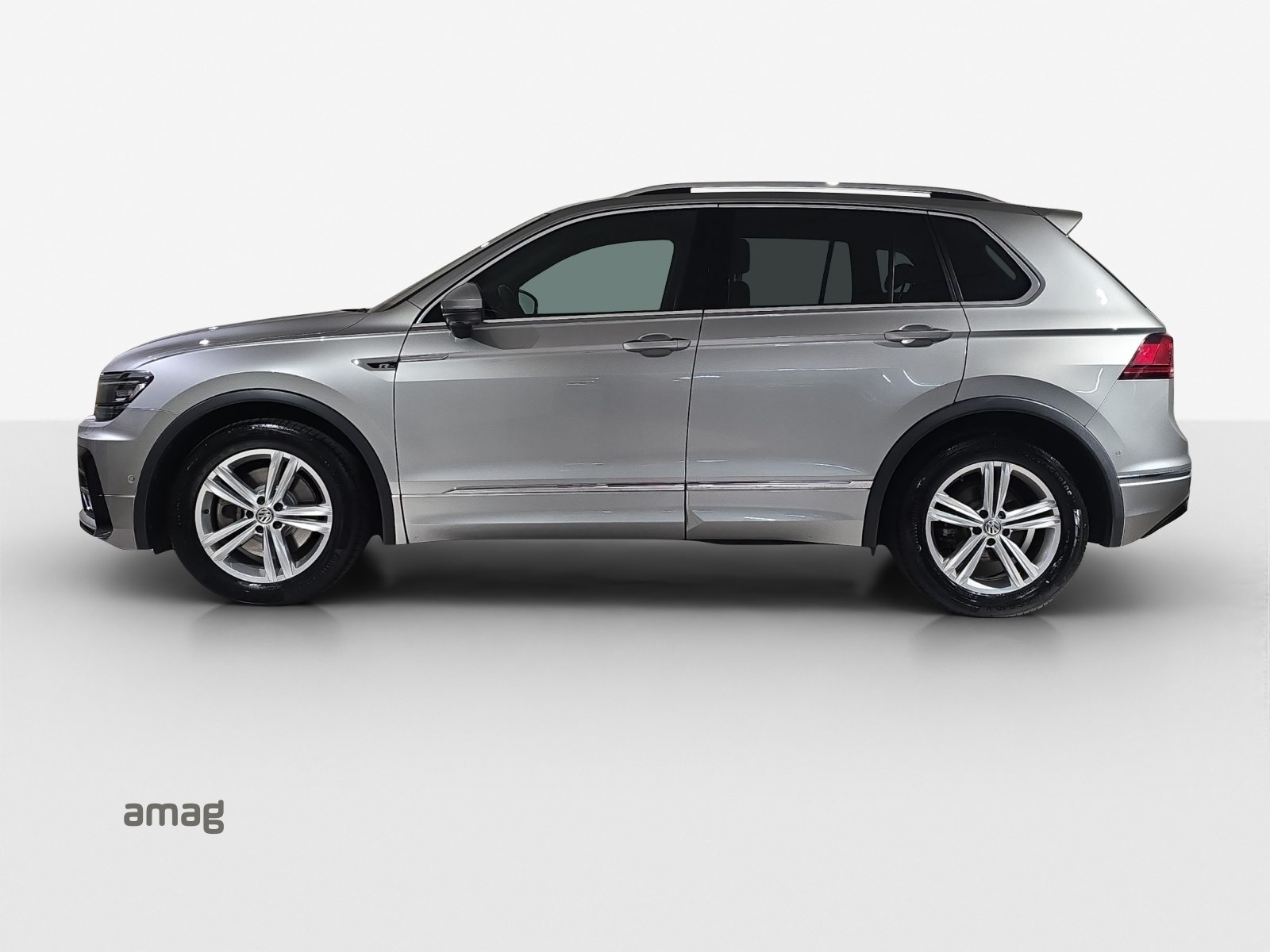 VW Tiguan Highline, Benzin, Occasion / Gebraucht, Automatik - 2