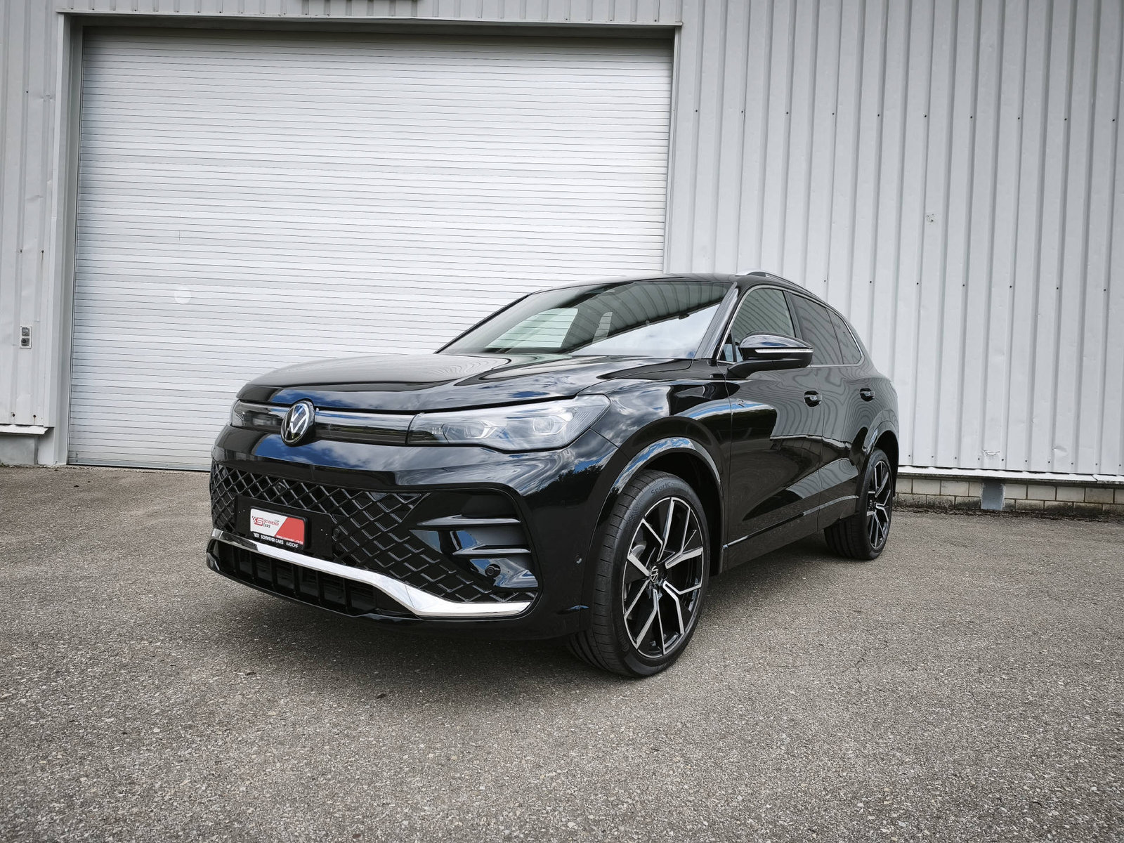 VW Tiguan 2.0 TSI R-Line DSG 4motion, Essence, Occasion / Utilisé, Automatique - 2