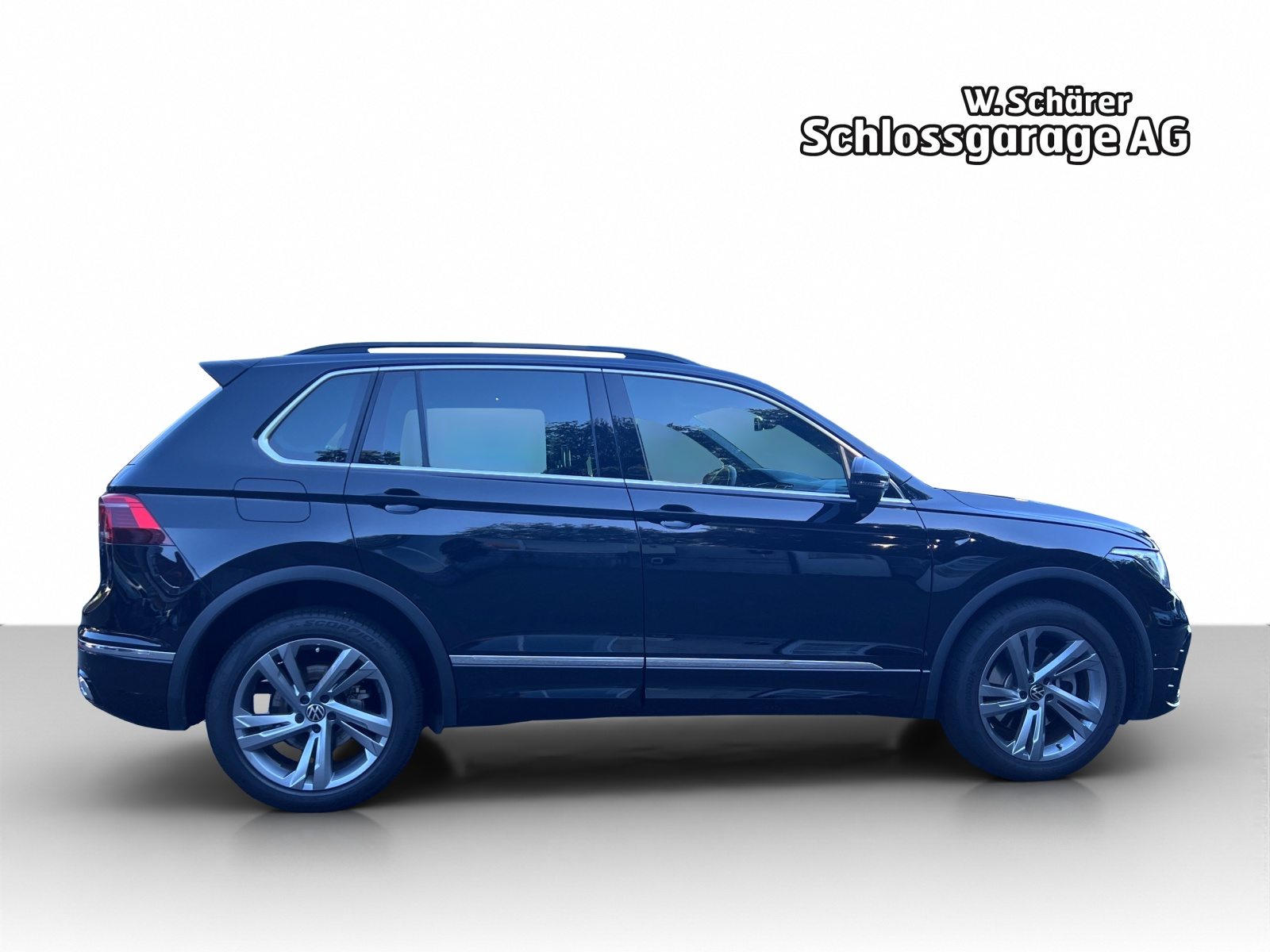 VW Tiguan R-Line SELECTION PHEV, Hybride Intégral Essence/Électricité, Occasion / Utilisé, Automatique - 6