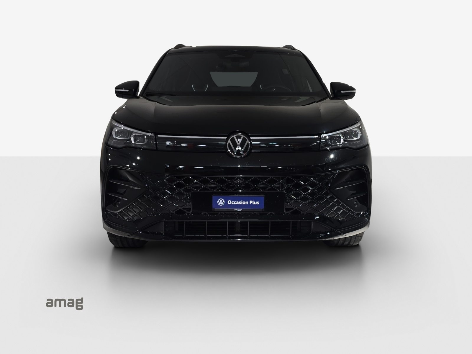 VW Tiguan R-Line, Benzin, Occasion / Gebraucht, Automatik - 7