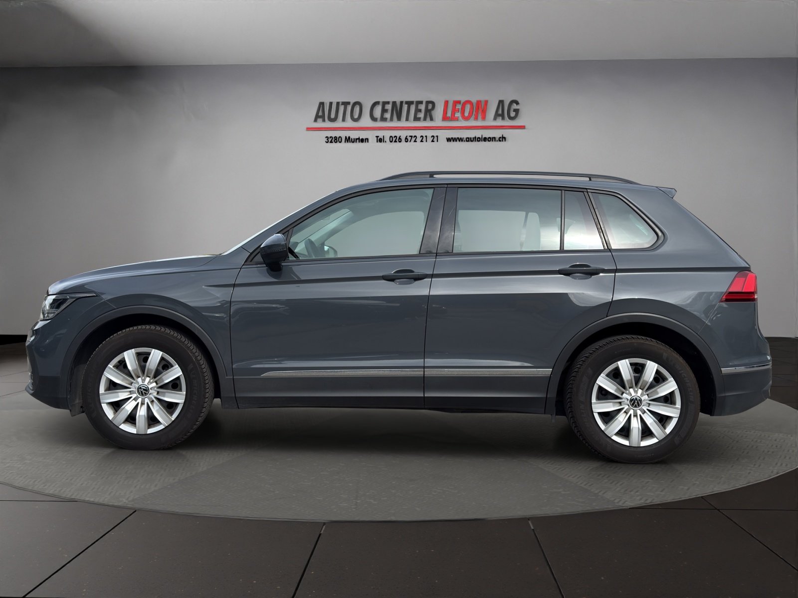 VW Tiguan 1.5TSI Evo Starter, Petrol, Second hand / Used, Manual - 3