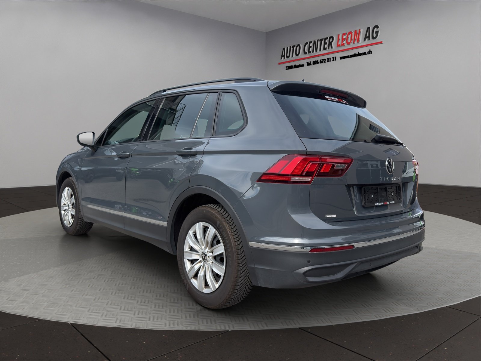 VW Tiguan 1.5TSI Evo Starter, Petrol, Second hand / Used, Manual - 4