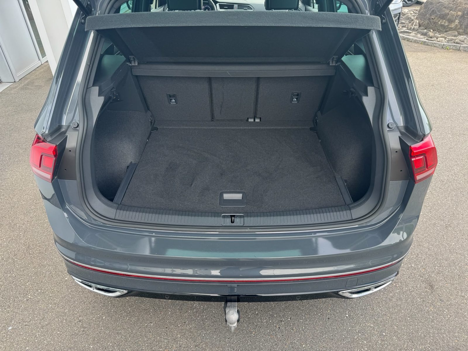 VW Tiguan 75 Edition, Benzina, Occasioni / Usate, Automatico - 5