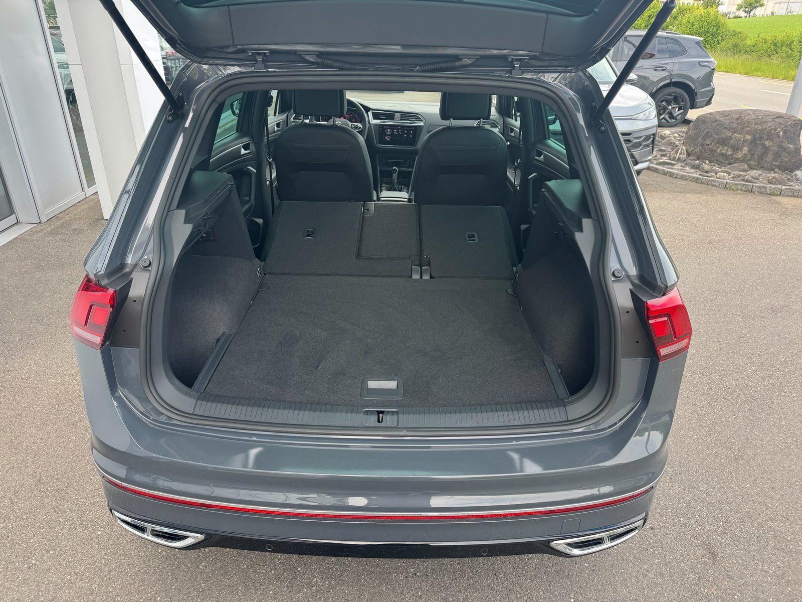 VW Tiguan 75 Edition, Benzina, Occasioni / Usate, Automatico - 6