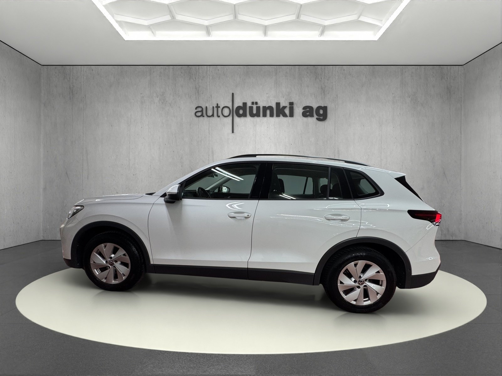 VW Tiguan 1.5 TSI evo2 mHEV DSG, Hybride Leggero Benzina/Elettrica, Occasioni / Usate, Automatico - 2