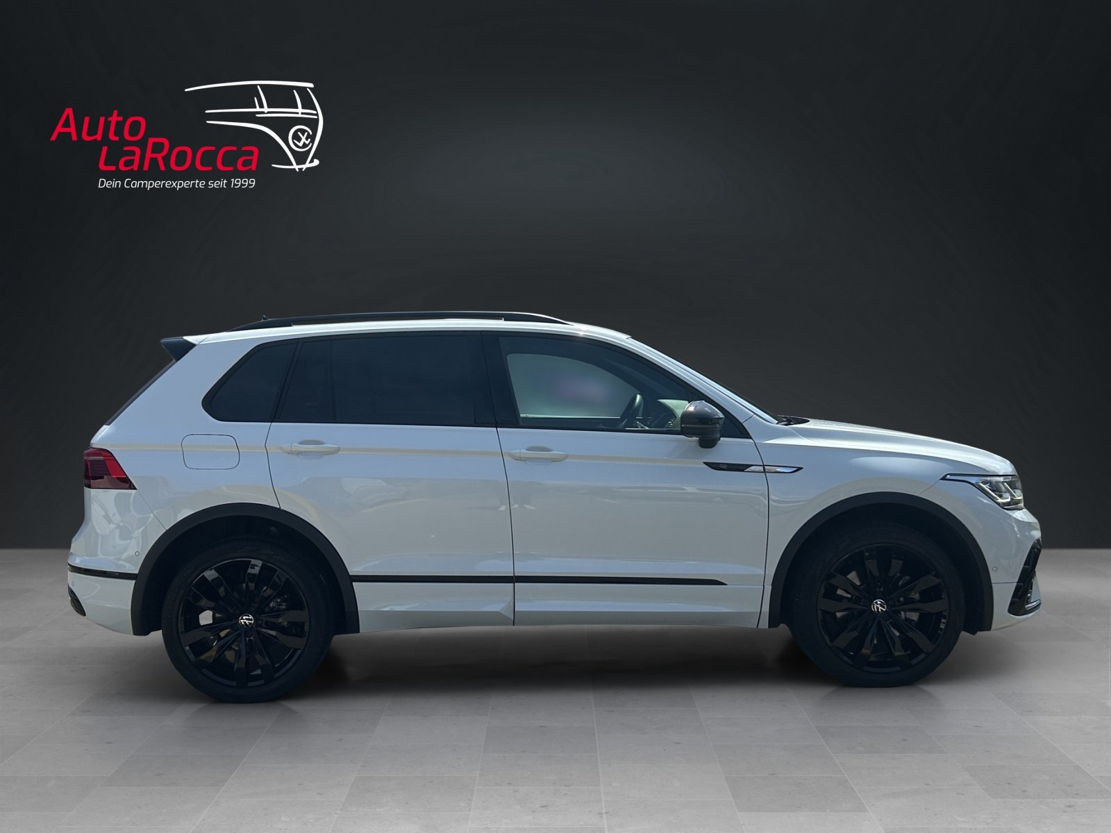 VW Tiguan 2.0TSI R-Line 4Motion DSG, Petrol, Second hand / Used, Automatic - 6