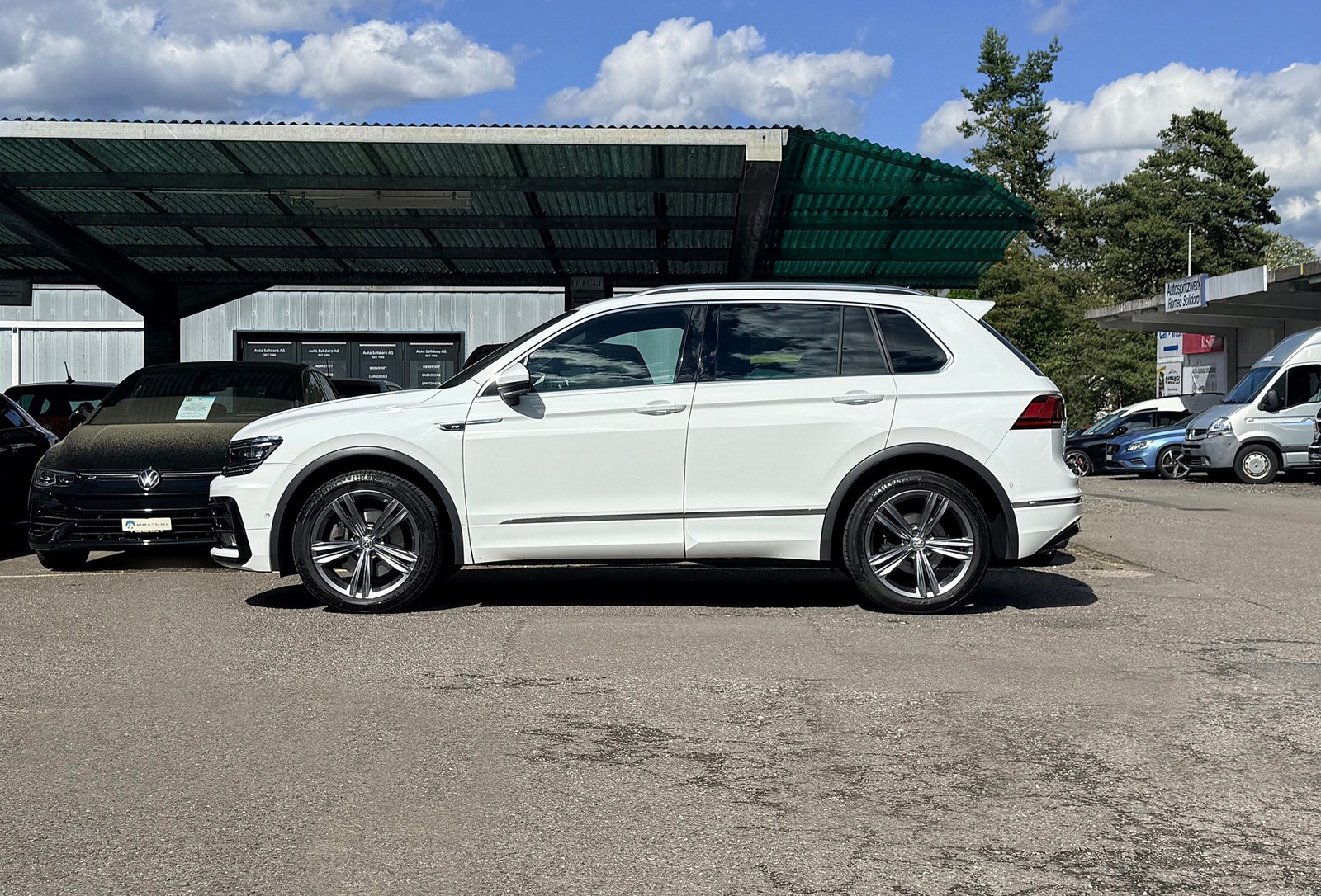 VW Tiguan 2.0TSI R-Line 4Motion DSG, Essence, Occasion / Utilisé, Automatique - 3