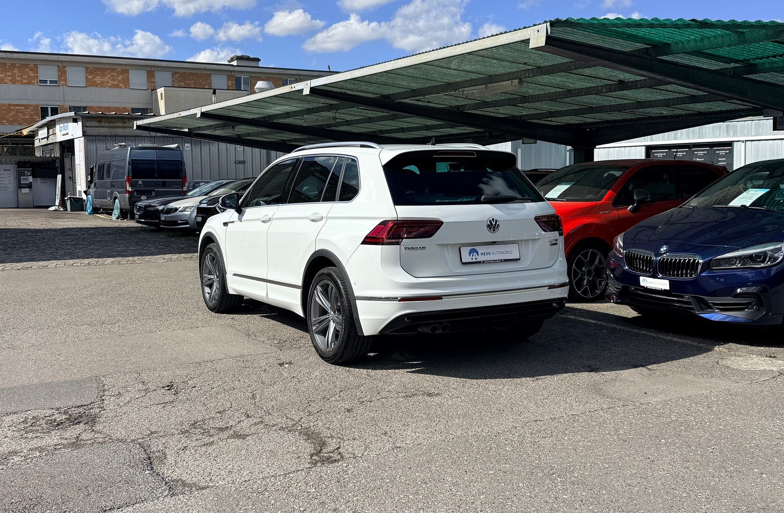 VW Tiguan 2.0TSI R-Line 4Motion DSG, Essence, Occasion / Utilisé, Automatique - 4