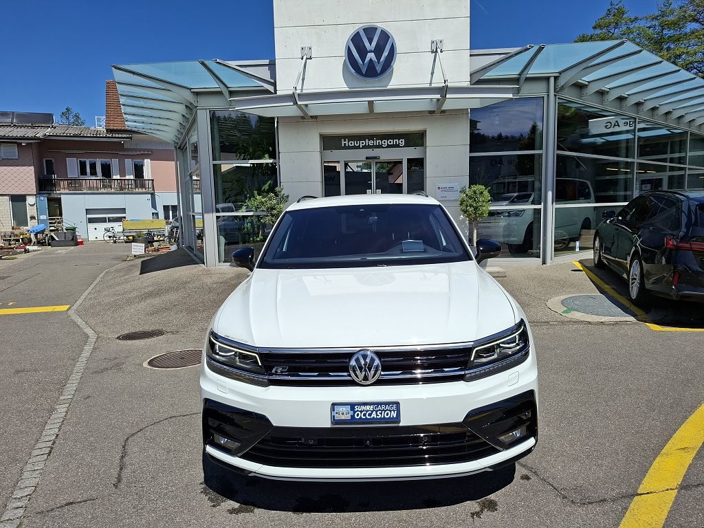 VW Tiguan Highline, Petrol, Second hand / Used, Automatic - 2