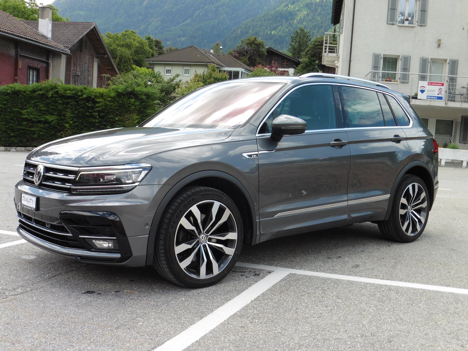 VW Tiguan 2.0TSI Highline 4Motion DSG, Benzin, Occasion / Gebraucht, Automatik - 5