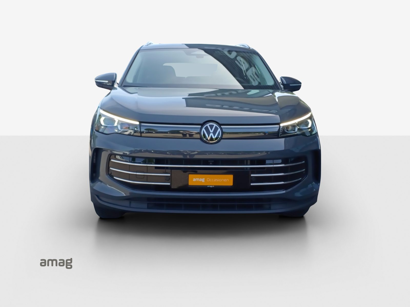 VW Tiguan Elegance, Petrol, Second hand / Used, Automatic - 7