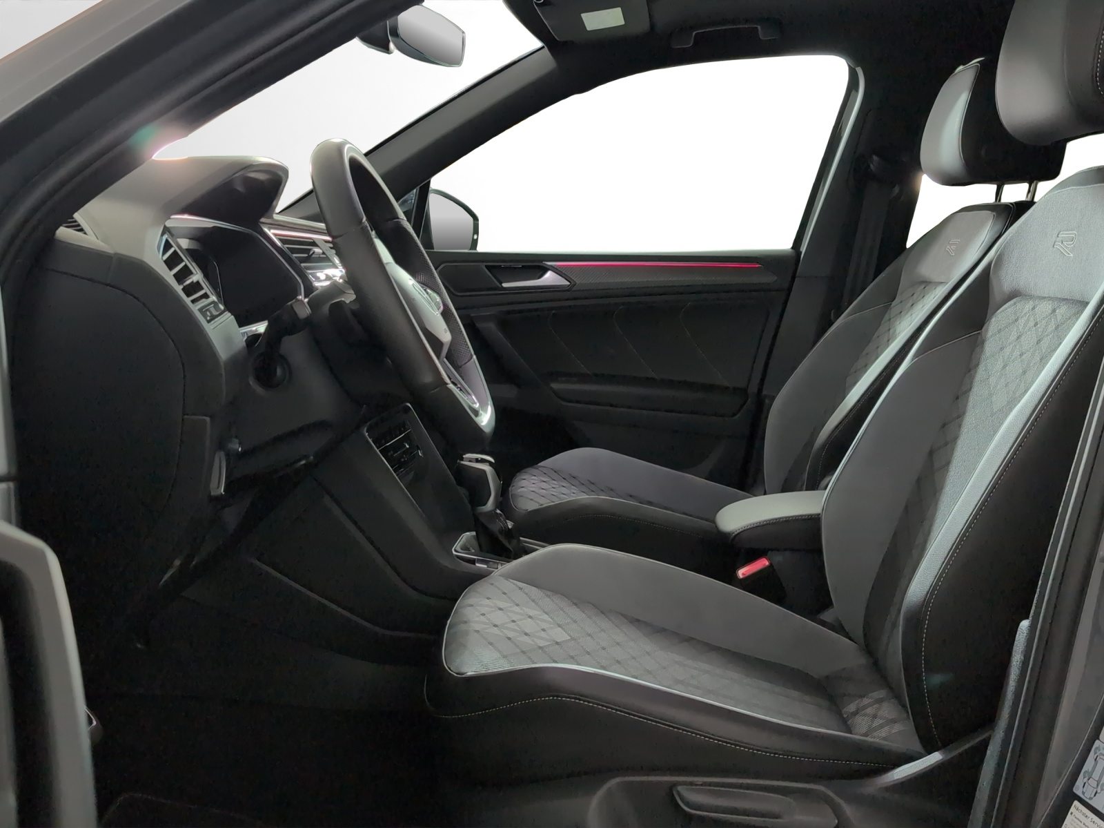 VW Tiguan R-Line, Essence, Occasion / Utilisé, Automatique - 6