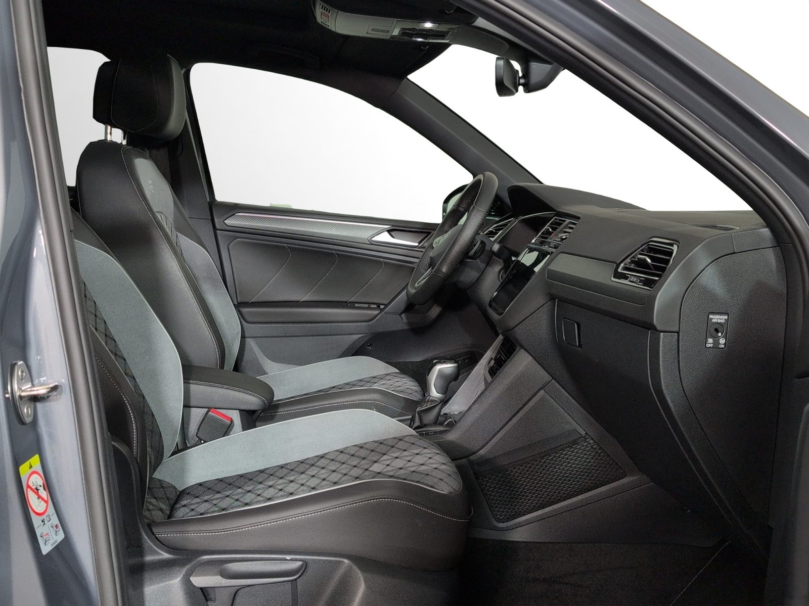 VW Tiguan R-Line, Essence, Occasion / Utilisé, Automatique - 7