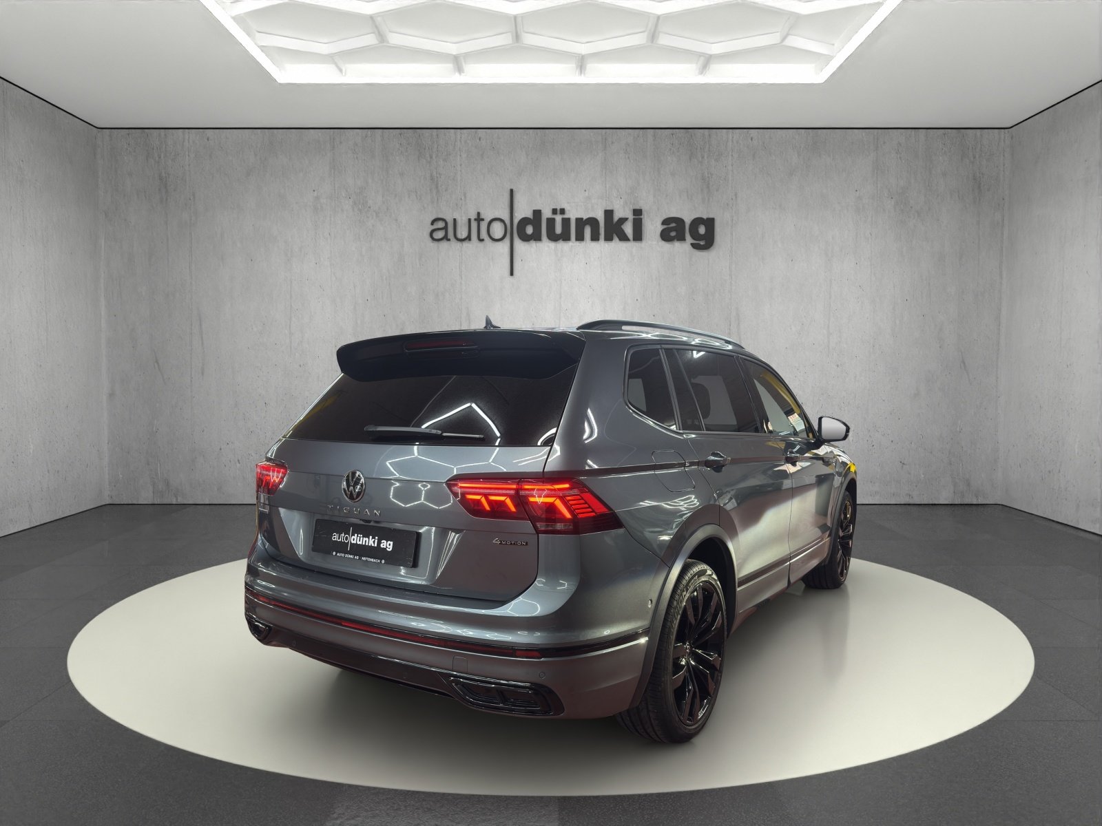 VW Tiguan Allspace 2.0TSI R-Line 4Motion DSG, Essence, Occasion / Utilisé, Automatique - 4