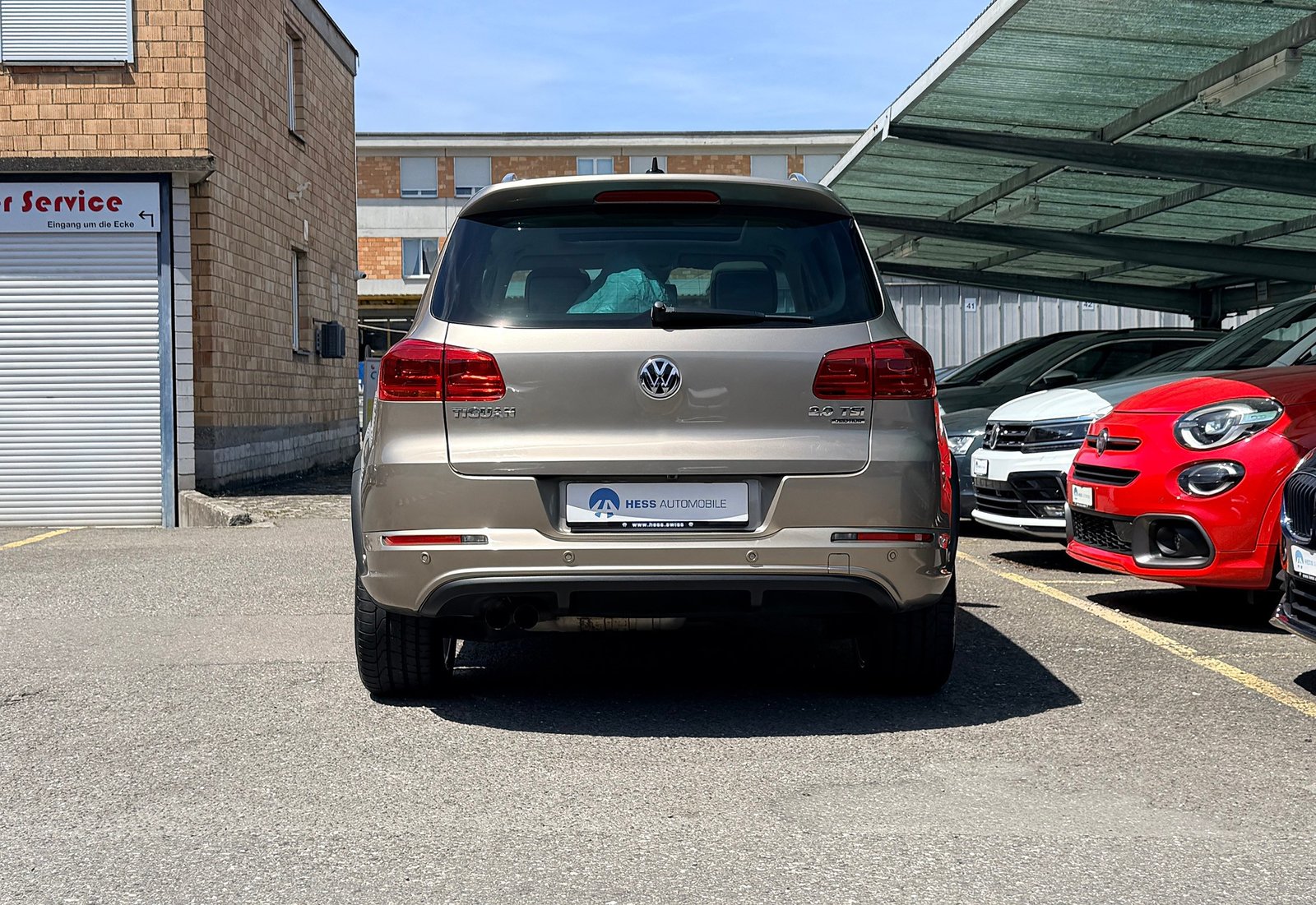 VW Tiguan 2.0 TSI R-Line Design 4Motion DSG, Petrol, Second hand / Used, Automatic - 5