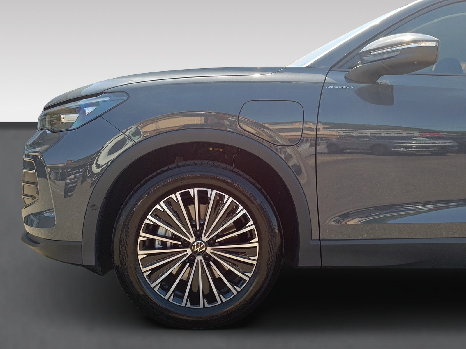 VW Tiguan Life, Hybride Intégral Essence/Électricité, Occasion / Utilisé, Automatique - 3