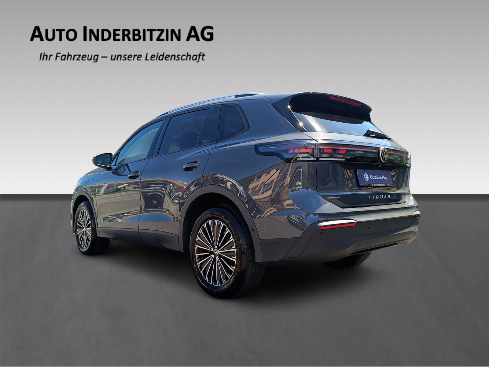 VW Tiguan Life, Hybride Intégral Essence/Électricité, Occasion / Utilisé, Automatique - 5