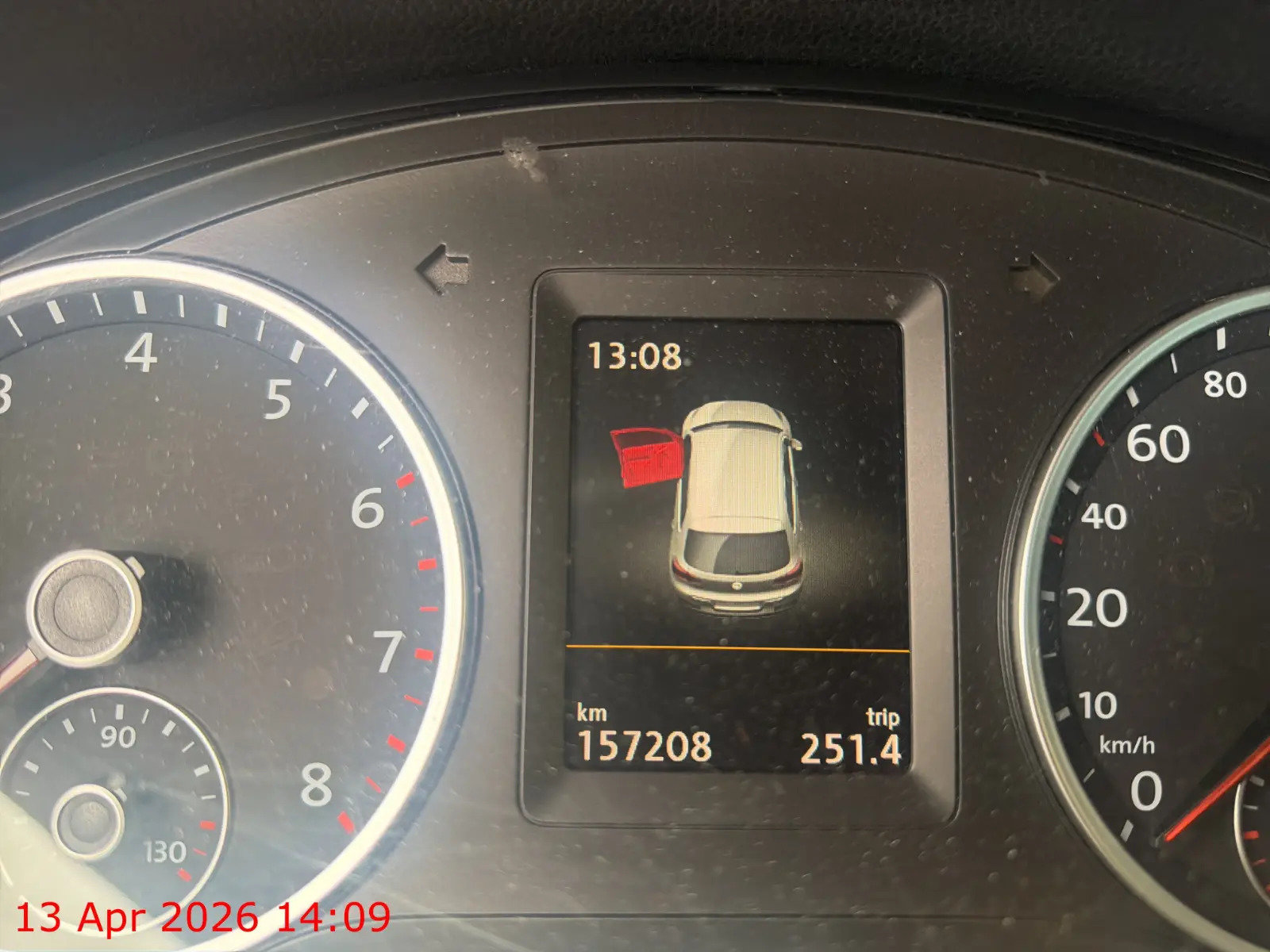 VW Tiguan 2.0 TSI 210 Cup R-Line DSG, Benzin, Occasion / Gebraucht, Automatik - 2