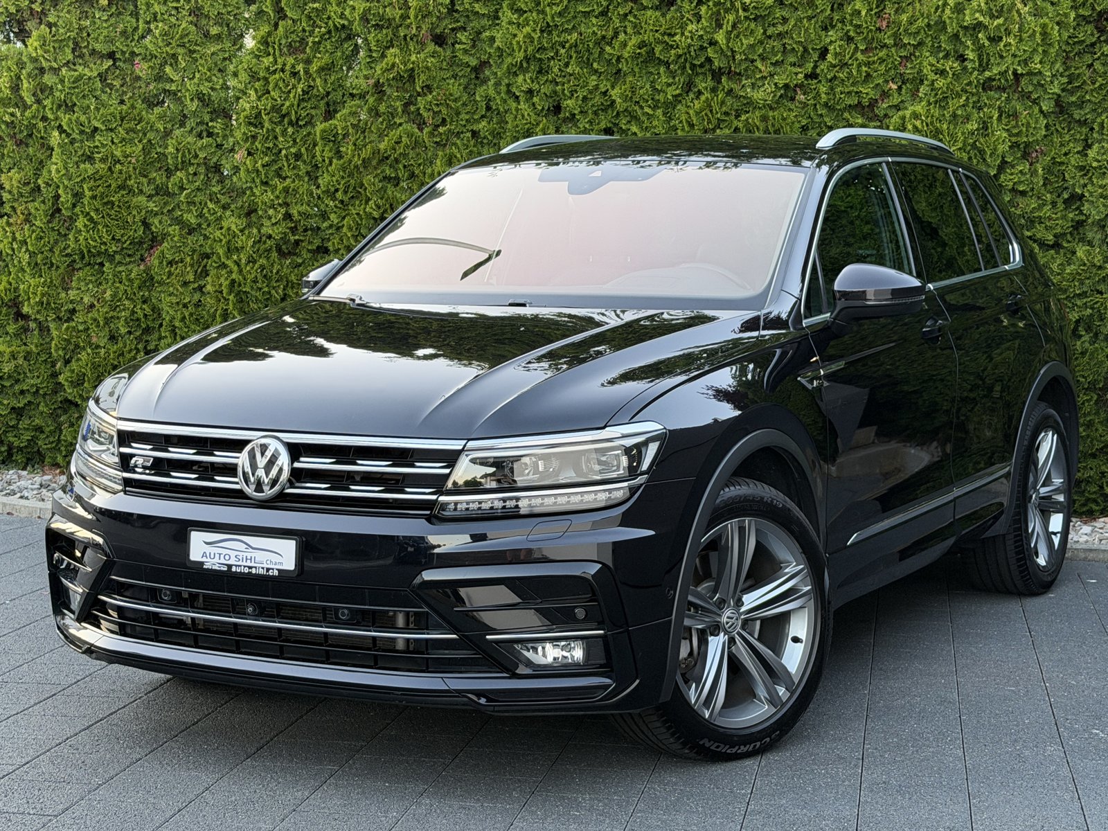 VW Tiguan 2.0 TDI SCR Highline R-Line 4Motion DSG / CH-Fahrz, Diesel, Occasion / Gebraucht, Automatik - 2