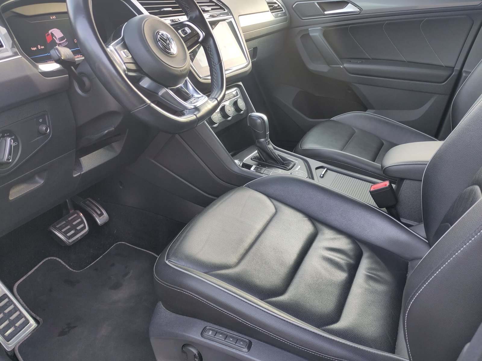 VW Tiguan 2.0TSI Highline 4Motion DSG, Petrol, Second hand / Used, Automatic - 5
