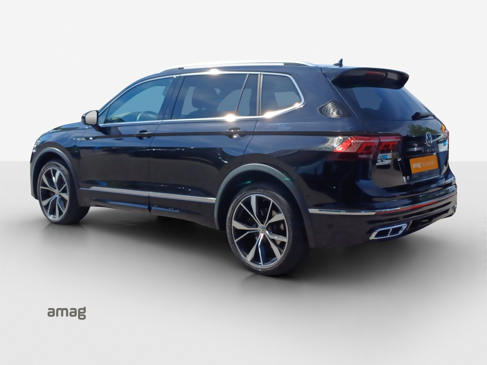 VW Tiguan Allspace PA R-Line, Benzin, Occasion / Gebraucht, Automatik - 3