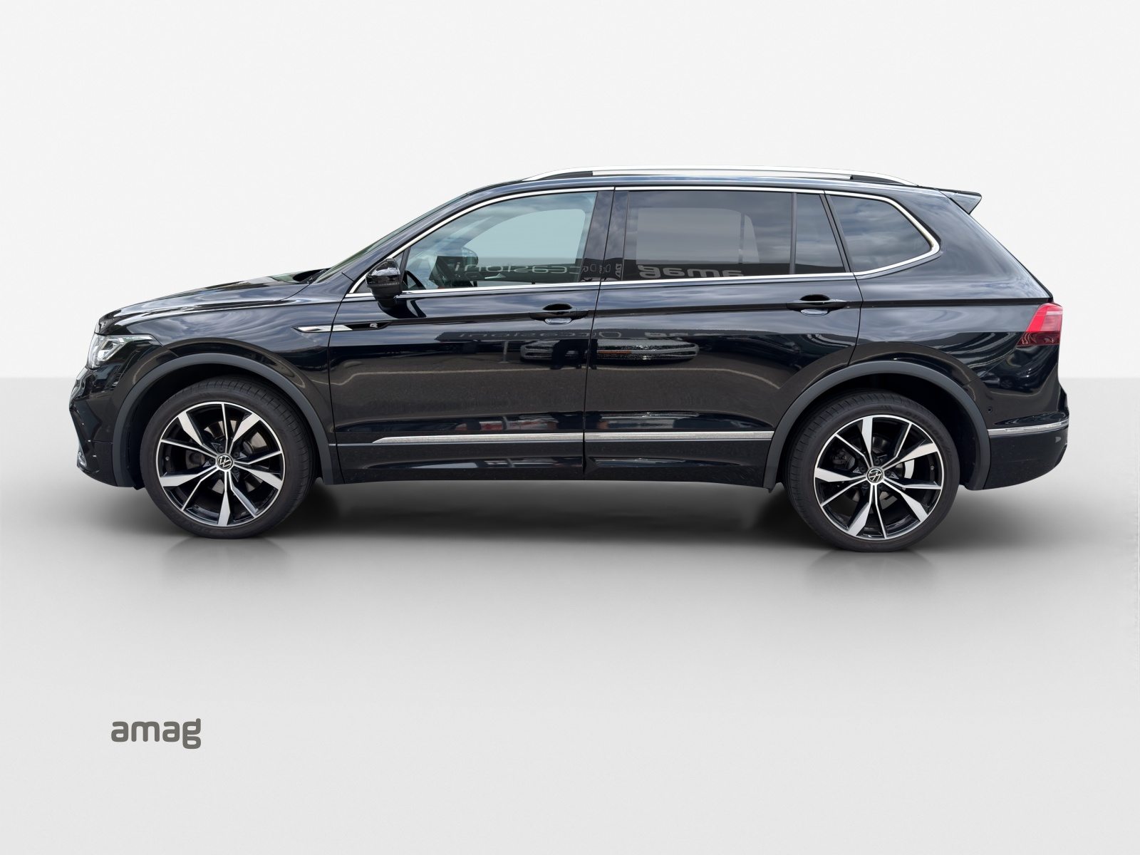 VW Tiguan Allspace PA R-Line, Diesel, Second hand / Used, Automatic - 2