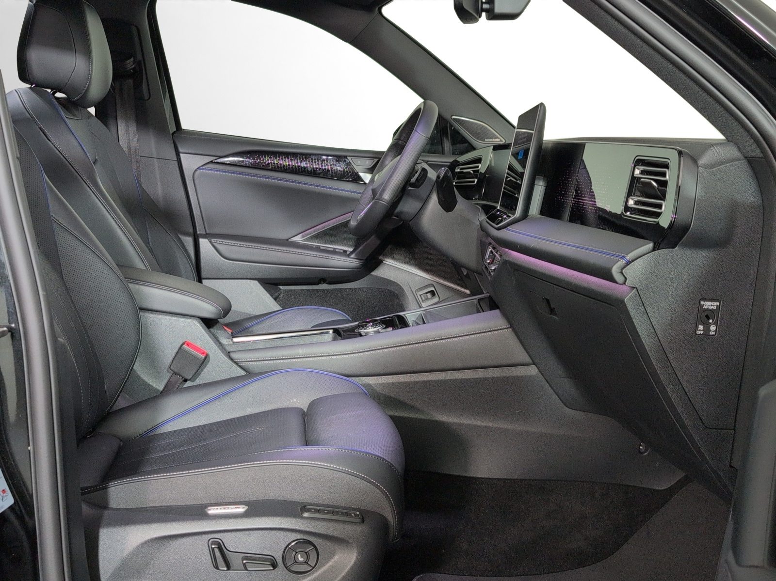 VW Tiguan R-Line UNITED, Petrol, Second hand / Used, Automatic - 7