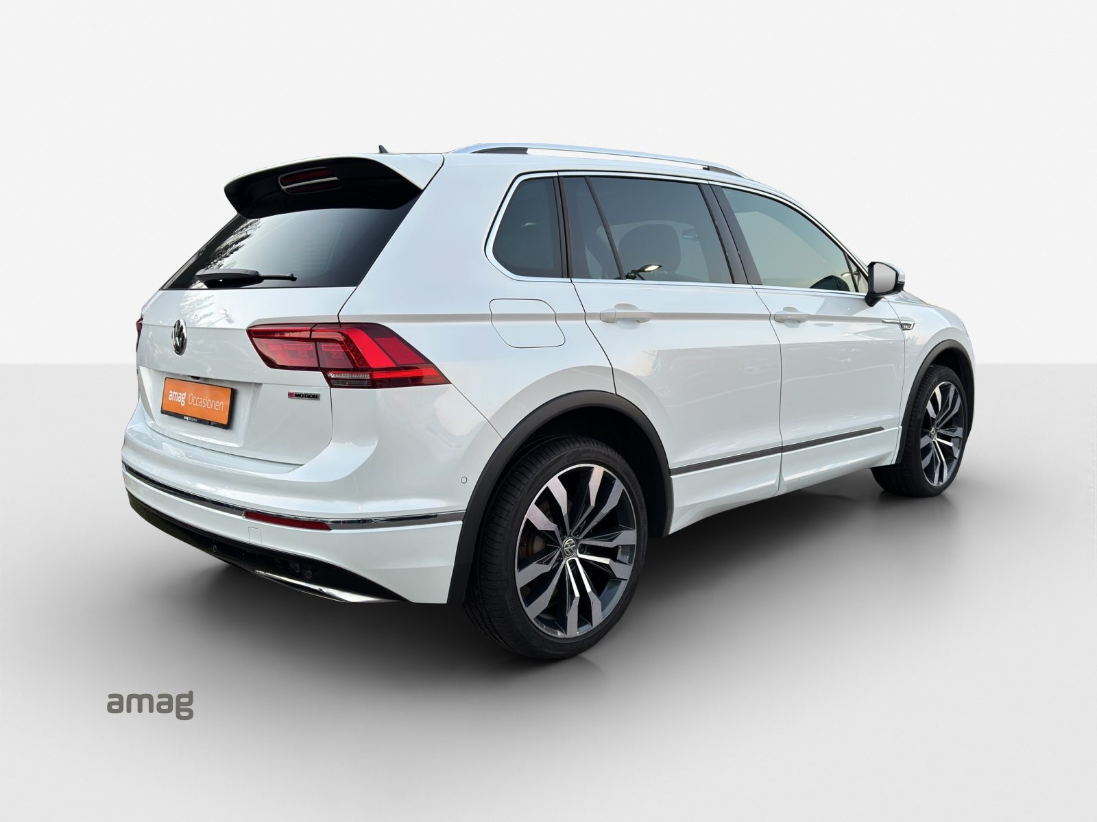 VW Tiguan Highline, Benzin, Occasion / Gebraucht, Automatik - 5