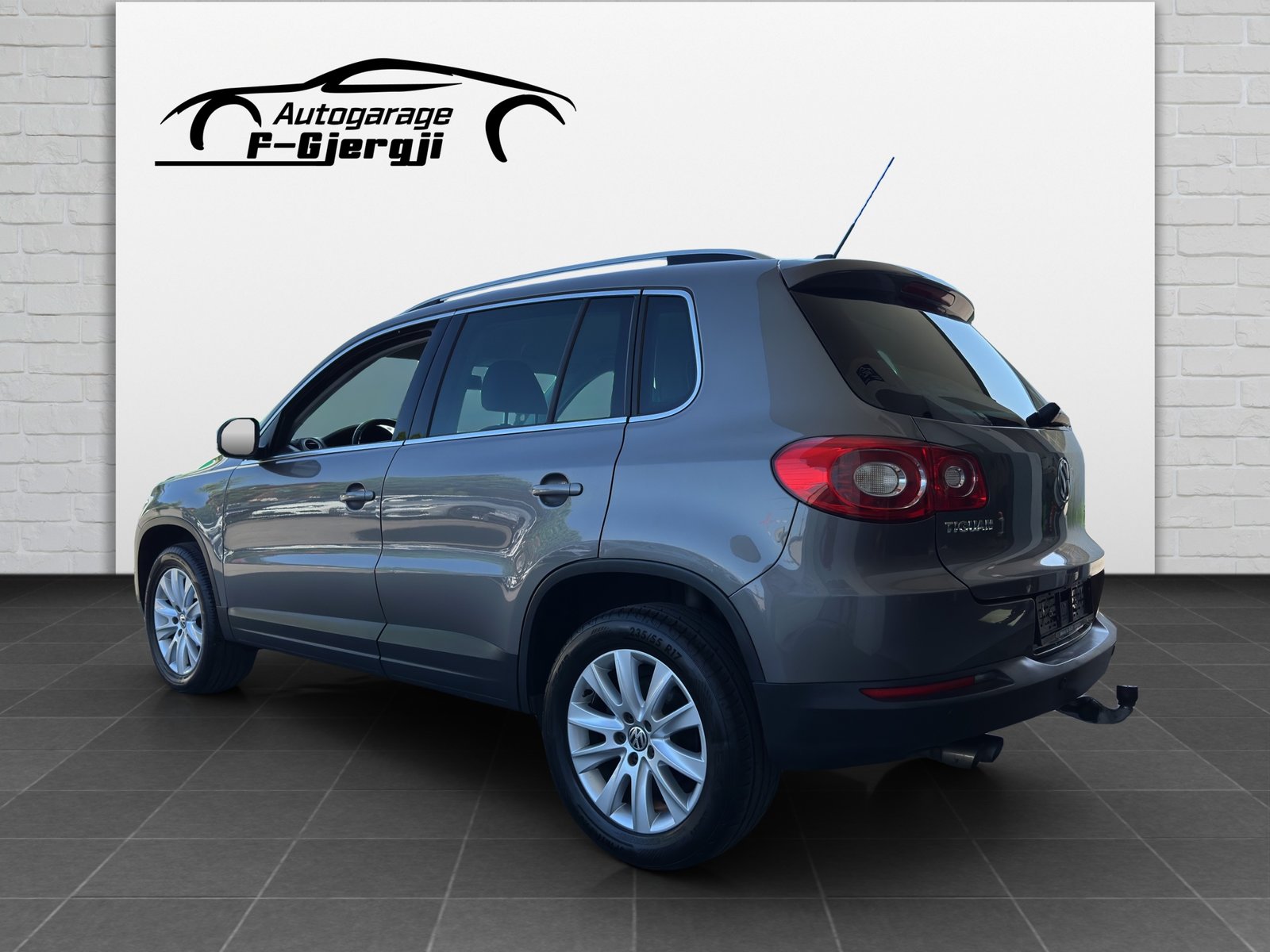 VW Tiguan 2.0 TDI SportStyle Tiptronic, Diesel, Occasion / Gebraucht, Automatik - 5