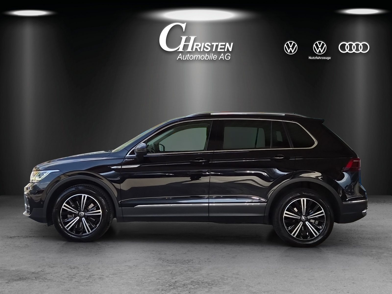 VW Tiguan Elegance, Benzina, Occasioni / Usate, Automatico - 2
