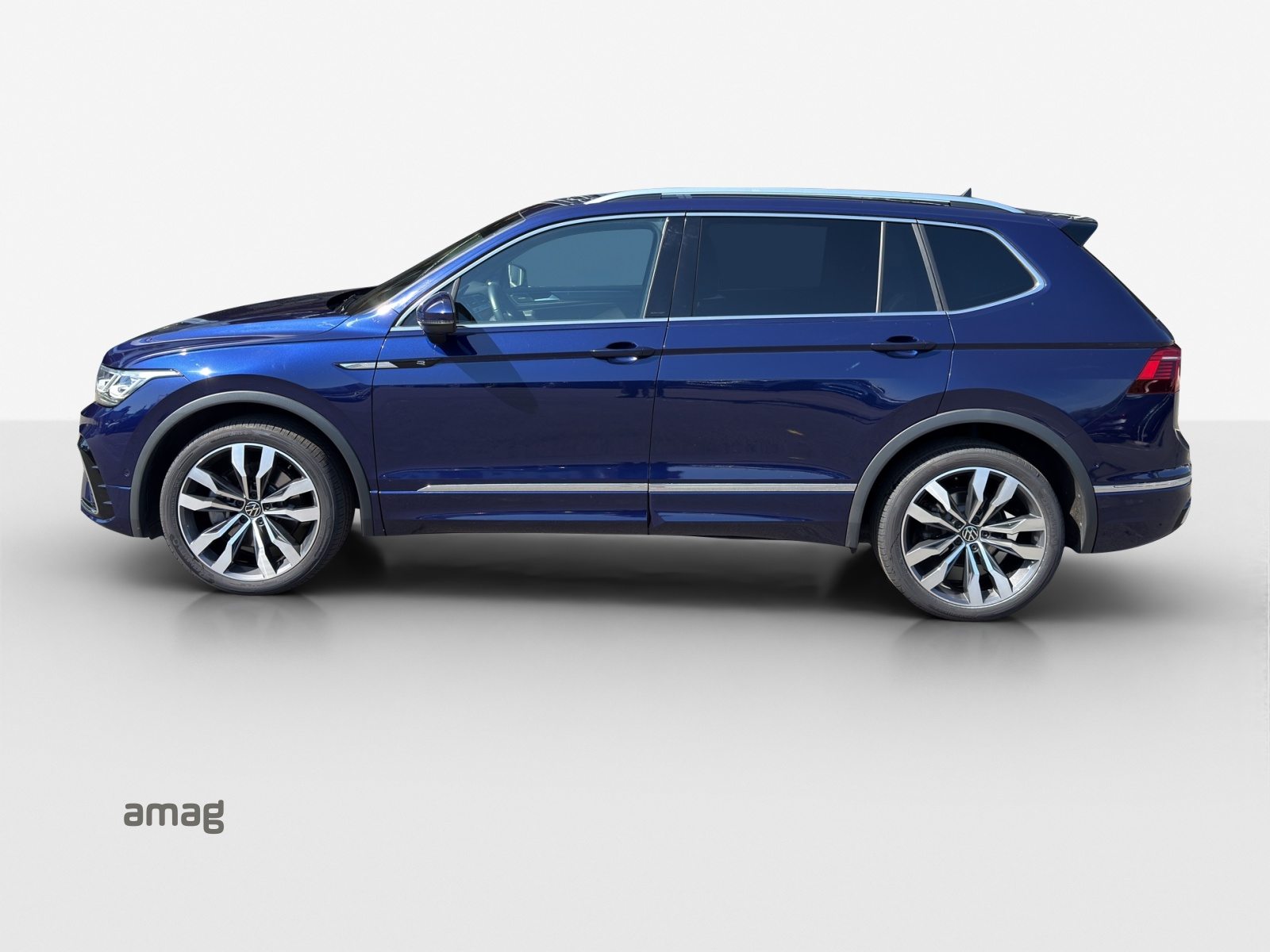 VW Tiguan Allspace PA R-Line, Petrol, Second hand / Used, Automatic - 2