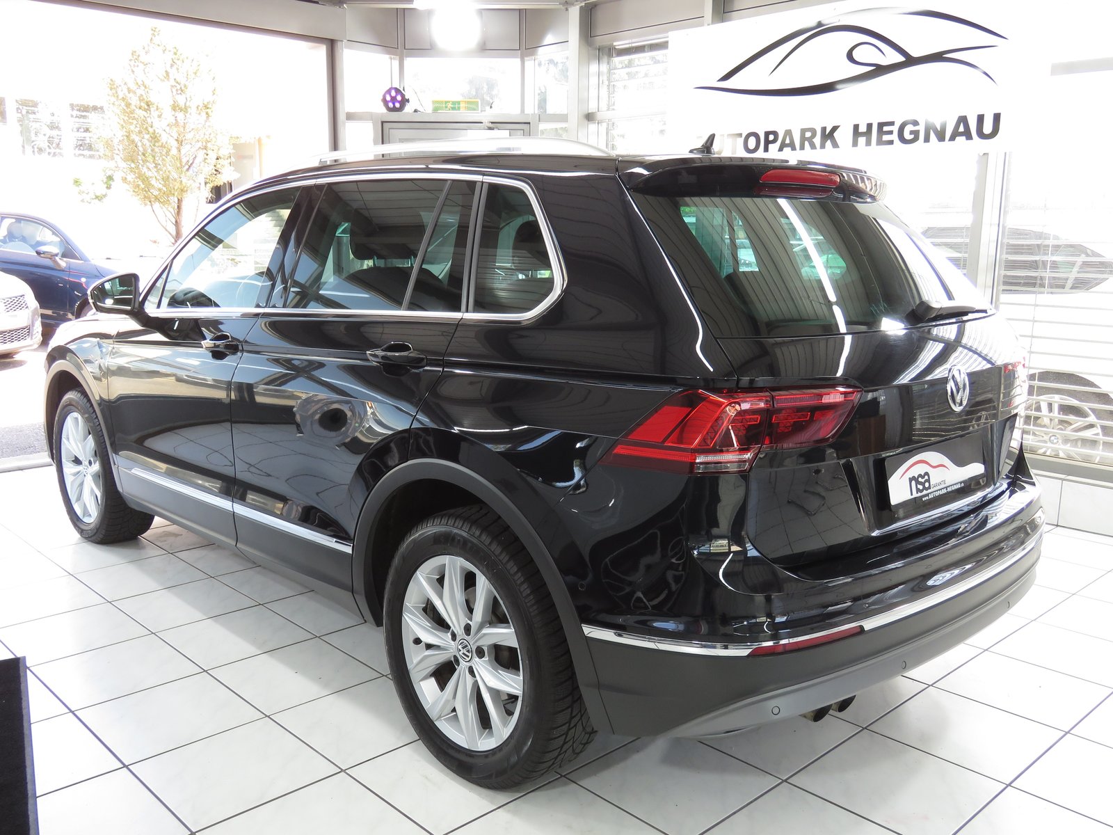 VW Tiguan 2.0 TDI SCR Highline4Motion DSG, Diesel, Occasion / Gebraucht, Automatik - 6