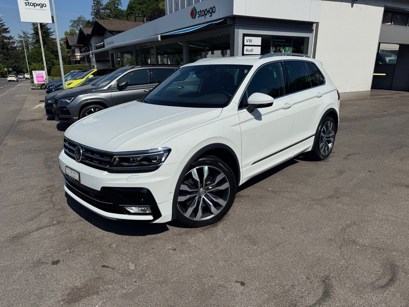 VW Tiguan 2.0 TDI SCR R-LINE 4Motion DSG