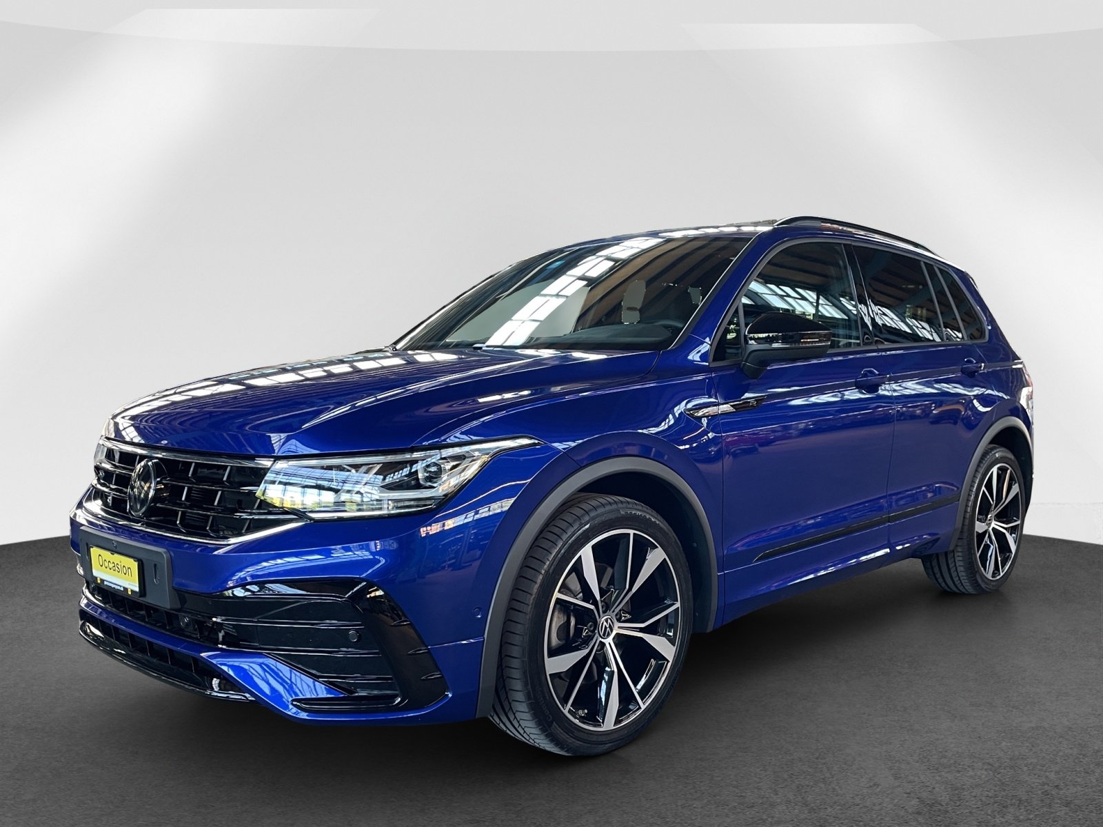 VW Tiguan 2.0 TSI R-Line DSG, Benzin, Occasion / Gebraucht, Automatik - 3