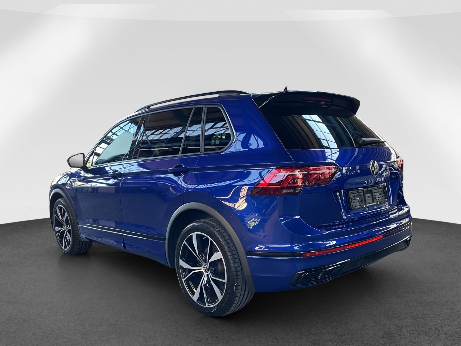 VW Tiguan 2.0 TSI R-Line DSG, Benzin, Occasion / Gebraucht, Automatik - 4