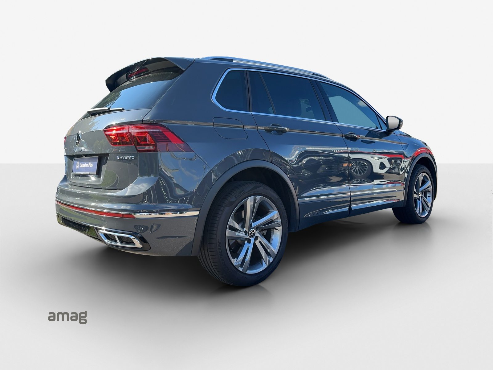 VW Tiguan R-Line, Voll-Hybrid Benzin/Elektro, Occasion / Gebraucht, Automatik - 5