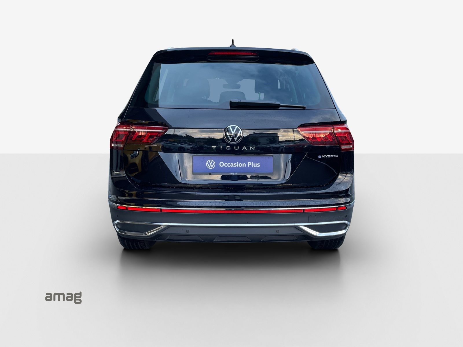 VW Tiguan Elegance, Hybride Intégral Essence/Électricité, Occasion / Utilisé, Automatique - 4