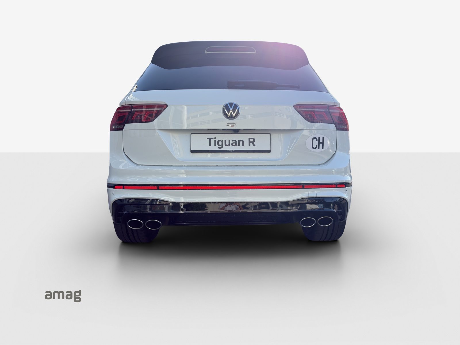 VW Tiguan R, Benzin, Occasion / Gebraucht, Automatik - 4